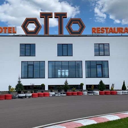 Otto Hotel-Restaurant Rivne Eksteriør billede